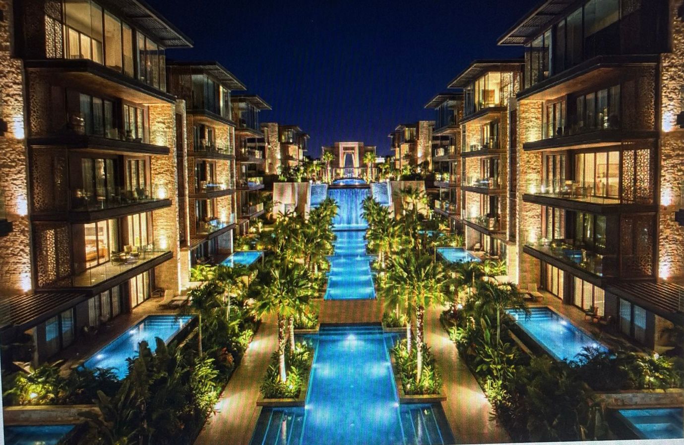 هيلتون سيفيل سيفن أكتوبر